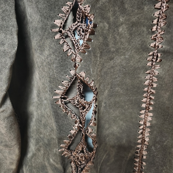 Vintage 1970's Suede jacket with embellished embroidery, by Cache sz L - Picture 5 of 10